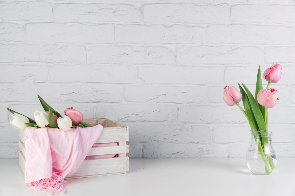 Фотообои на кухню Нежные тюльпаны