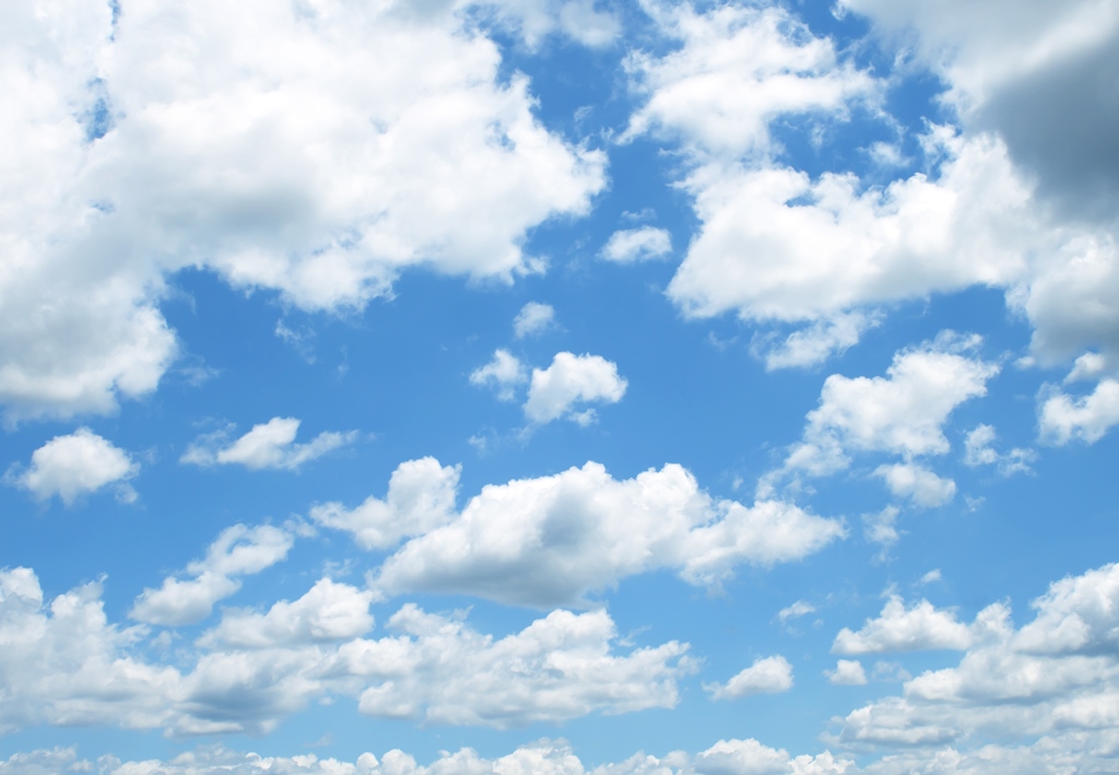 Фотообои Облака в голубом небе