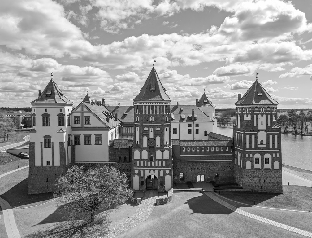 Фотообои Мирский замок. Беларусь