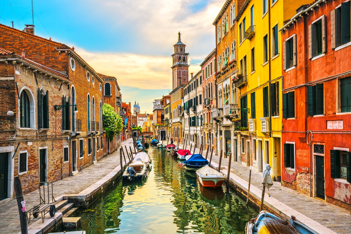 Фотообои Водный канал Венеция