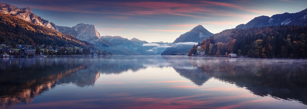 Фотообои Сказочное горное озеро в Австрийских Альпах